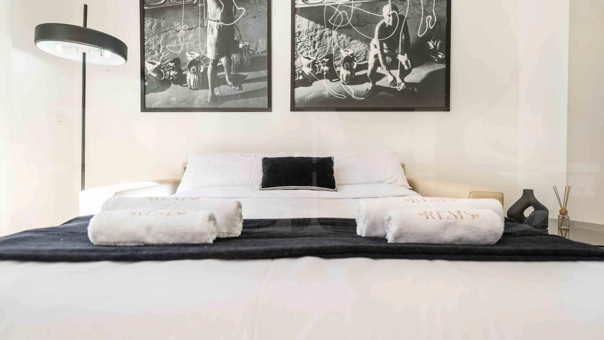 Inviting Apartment In Historic Center By Rems Málaga