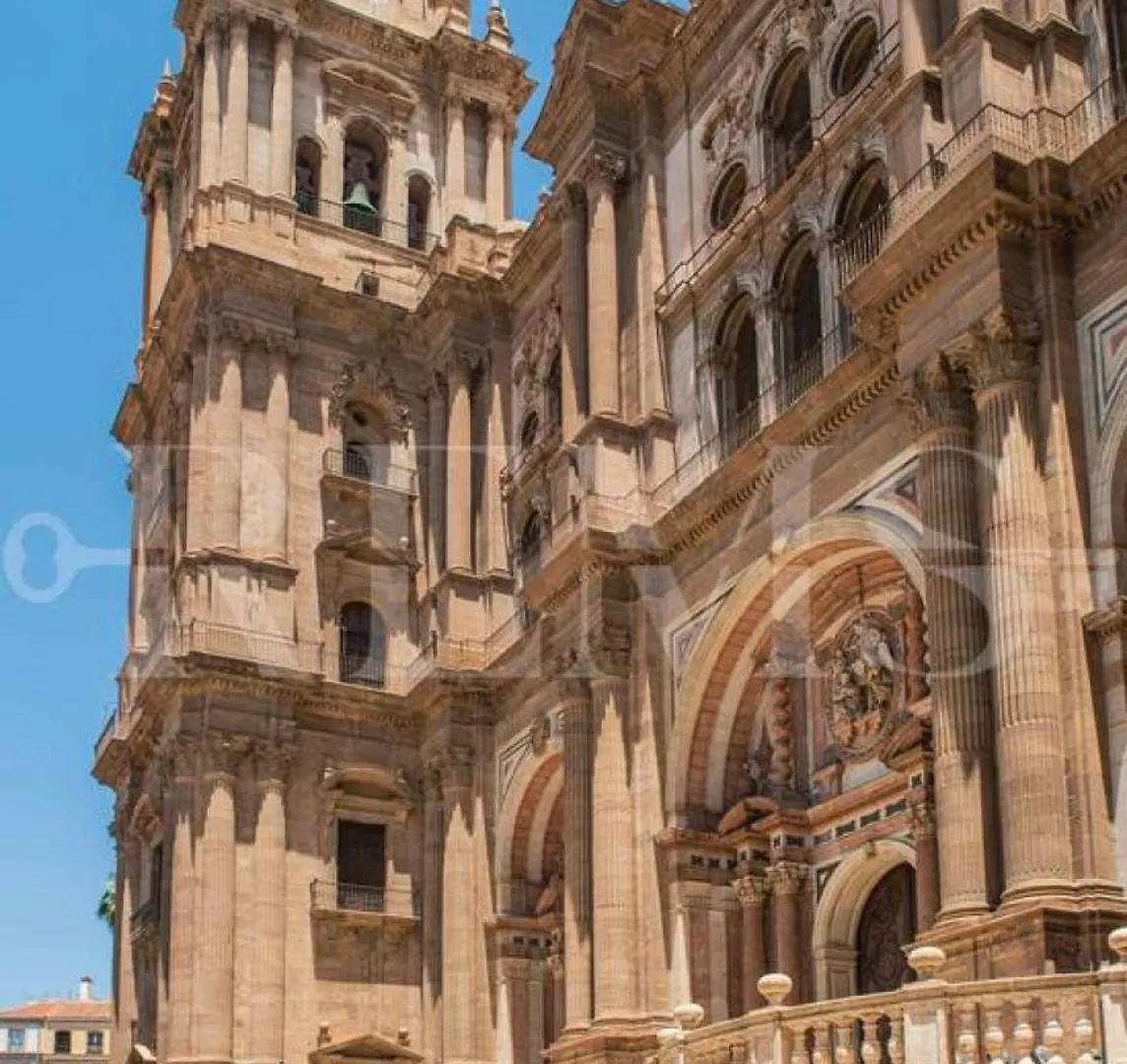 Inviting Apartment In Historic Center By Rems Málaga