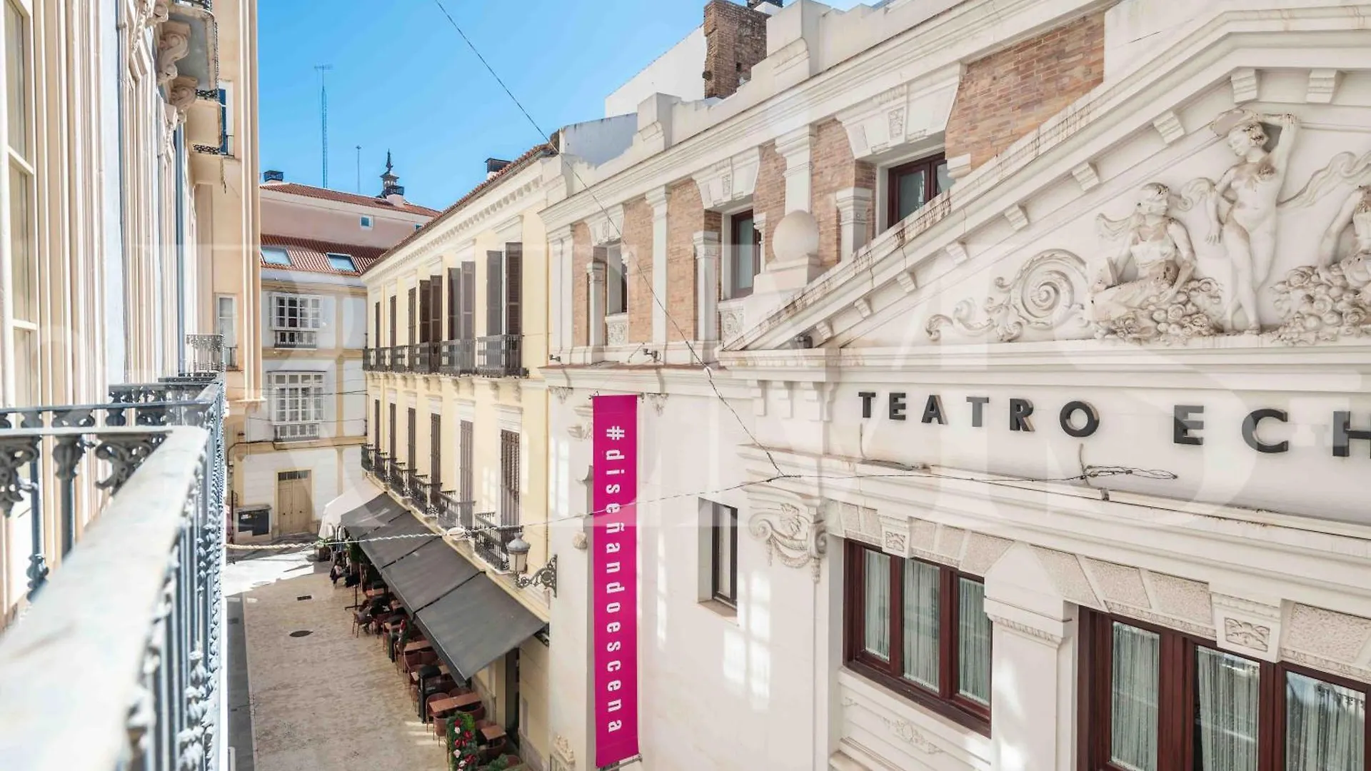 Inviting Apartment In Historic Center By Rems Malaga